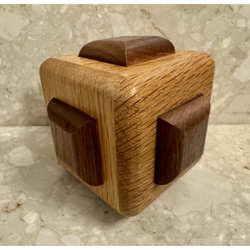 Button Box (M-22) - Akio Kamei