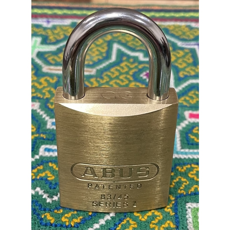 Lock Out - AC Puzzles