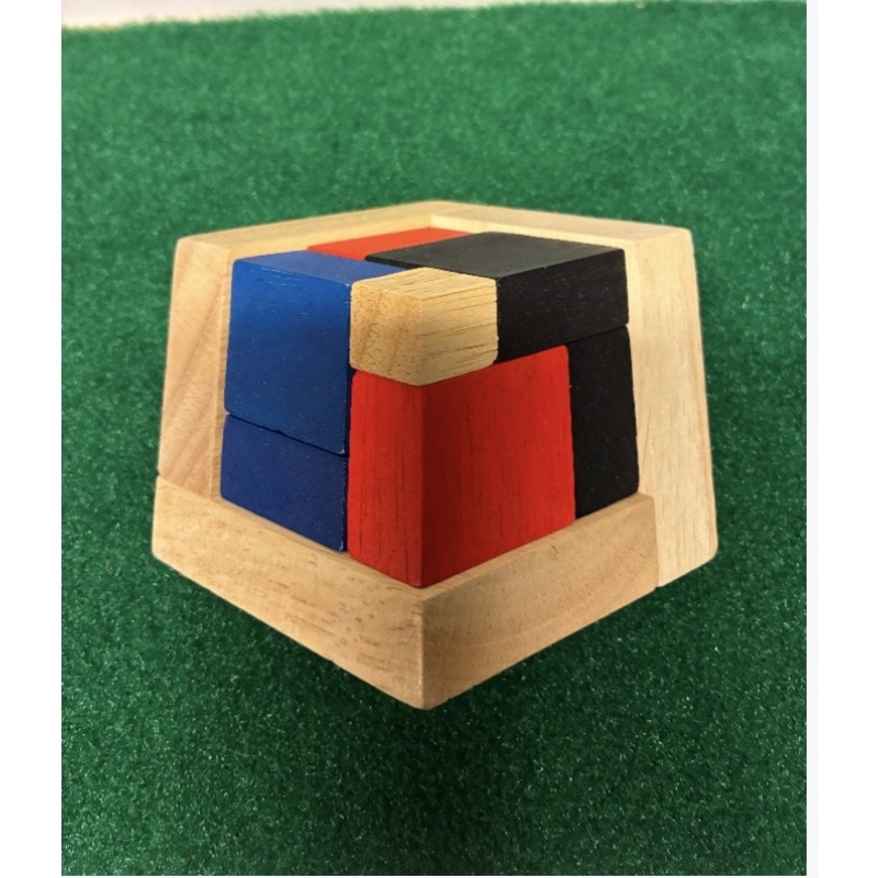 4D Puzzle/ Winshare Puzzles