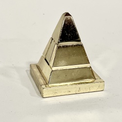 Pyramid Puzzle - Engel