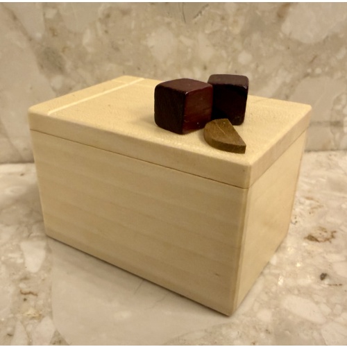 Karakuri Cheese Cake (Small Box)