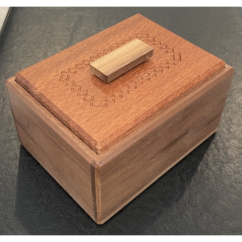 Kleeshay Box - DEDwood Crafts