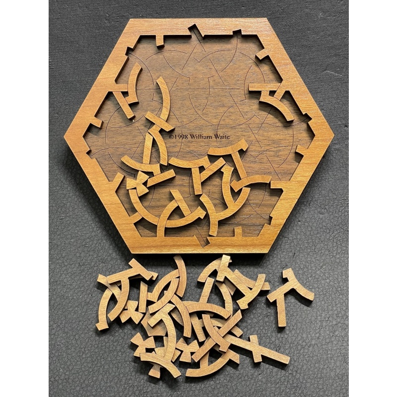 Interlace Circle by William Waite