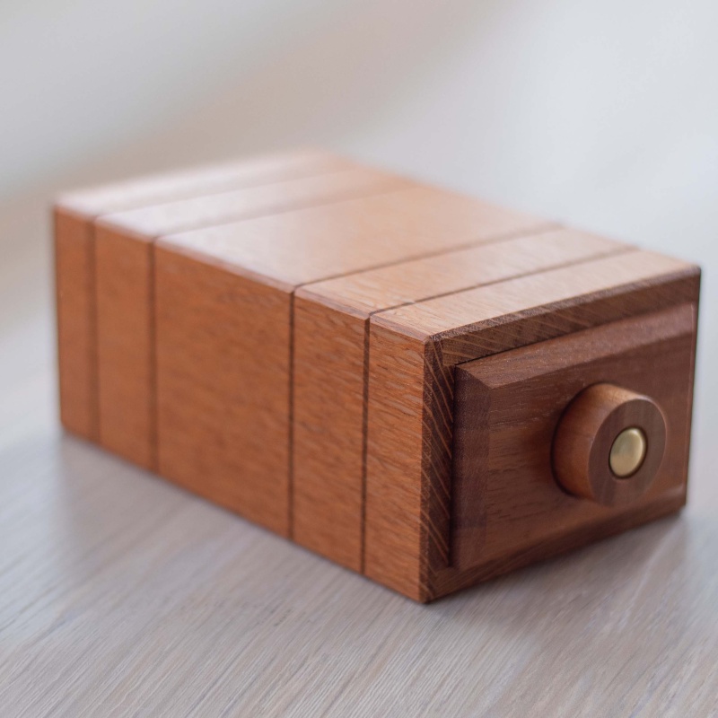 Noodling Box - Cubic Dissection