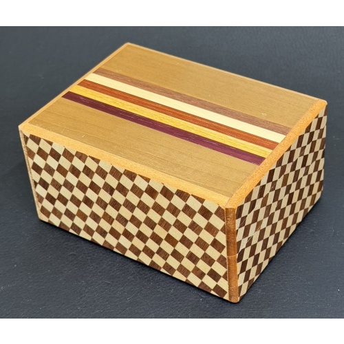 Japanese Puzzle Box Maze 7 steps by Hiroyuki Oka (Karakuri Christmas Gift 2011)