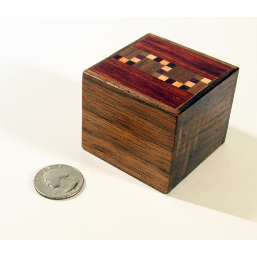 traditional Japanese box: 7-step 2 sun (maker & date unknown)