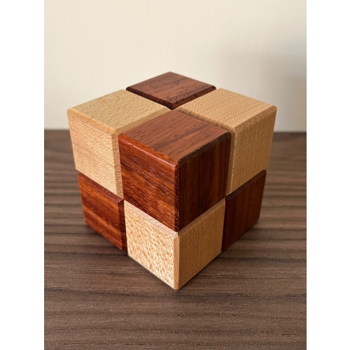 Karakuri Cube Box 4