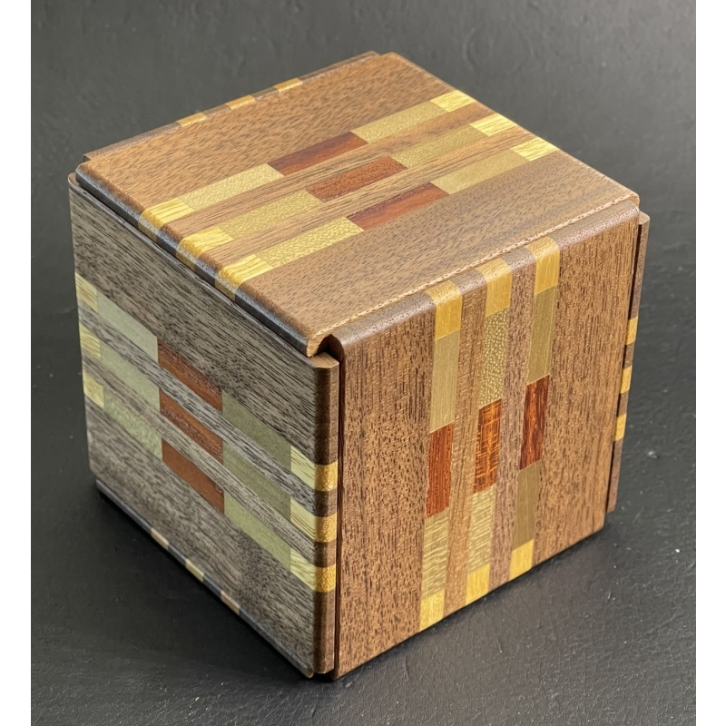 New Secret Box III (NS-3-2) by Karakuri Creation Group