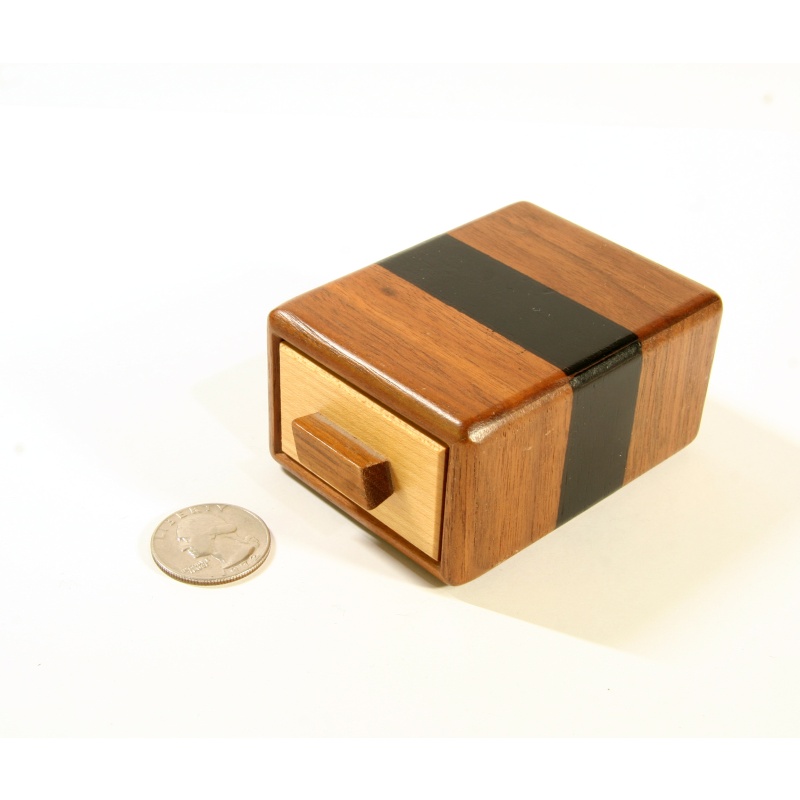 Akio Kamei - Little Drawer (Bits and Pieces version, ~1996)