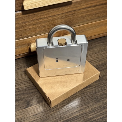 Revenge Lock (The Wanderer) - Wil Strijbos