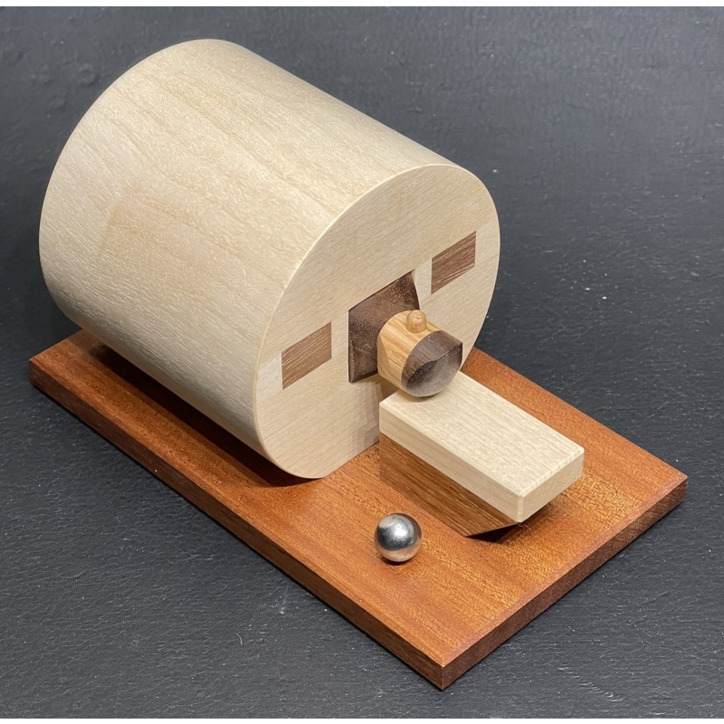 MRI by Pelikan Puzzles (designed by Benjamin Heidt)