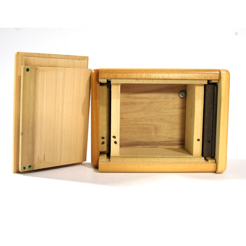 Makishi - 8-move Challenge Box (>2011)