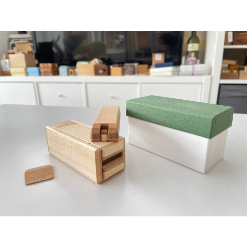 Nail Clippers (SS-12) Karakuri Puzzle Box