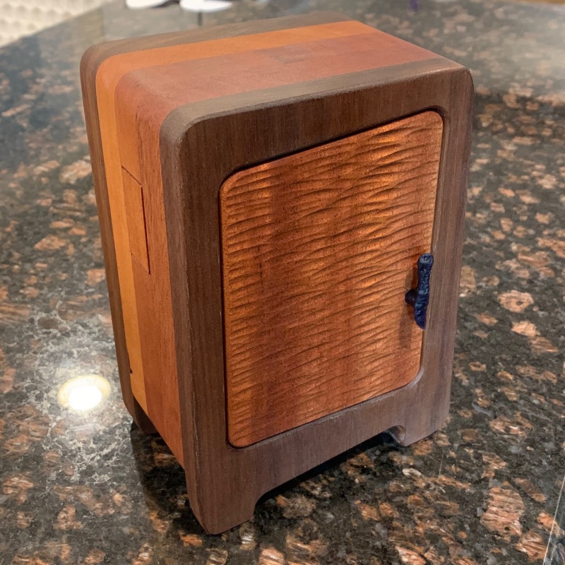 Oleg's Wardrobe - DEDwood Crafts