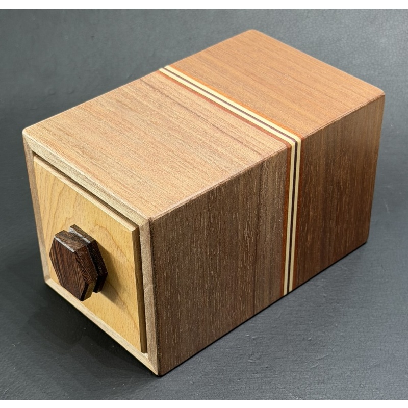Openable Box by Hideto Satou (S-2)