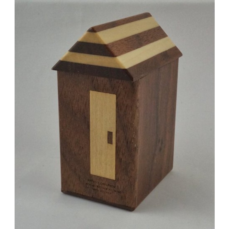 Outhouse Puzzle Box 2002 (Izumiya)