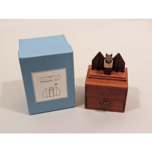 コウモリは考えているからくり箱