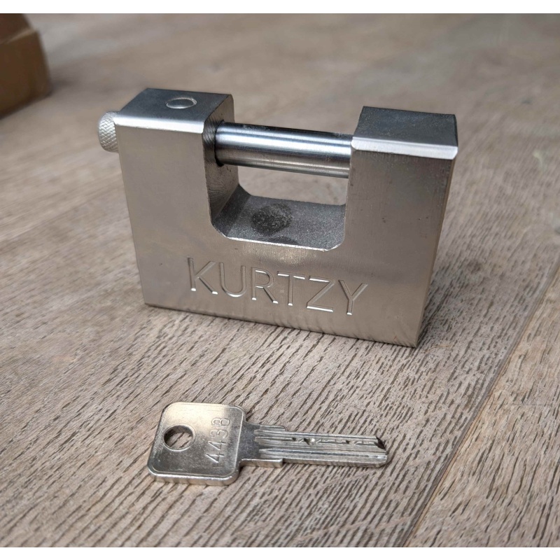 Monoblock Puzzle Lock  