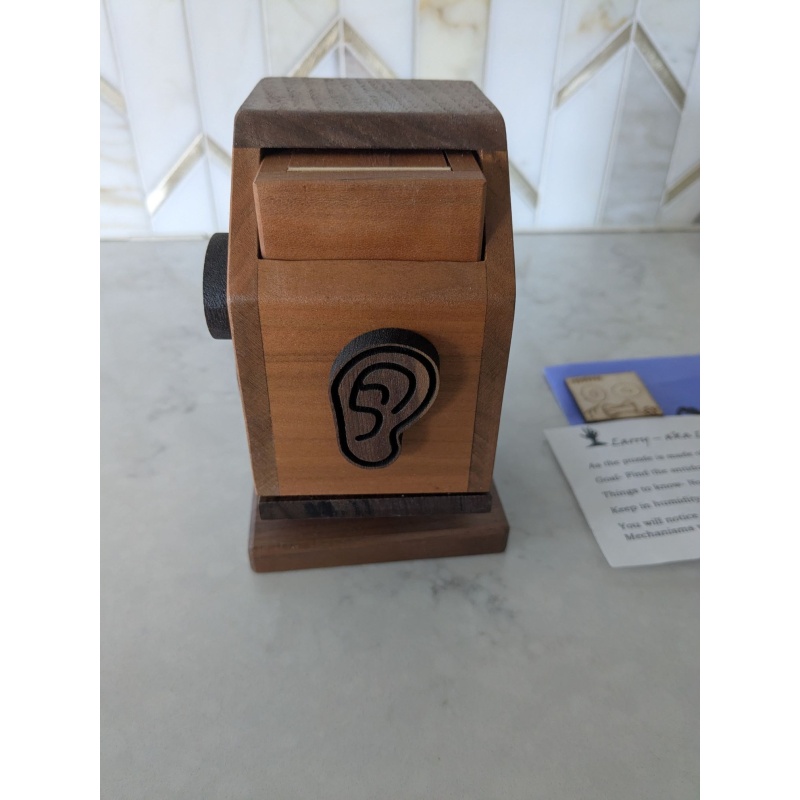 Limbless Larry - Beards WoodShop (Tyler Williams)