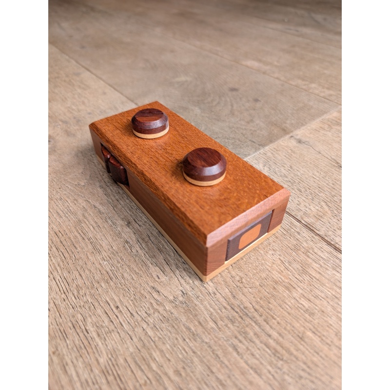 Dial Case - Juno