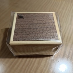 "Trick Box with a Top" Karakuri Box Yoshiyuki Ninomiya