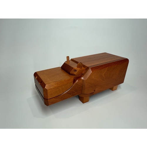 Hugo the Hippo - Juno