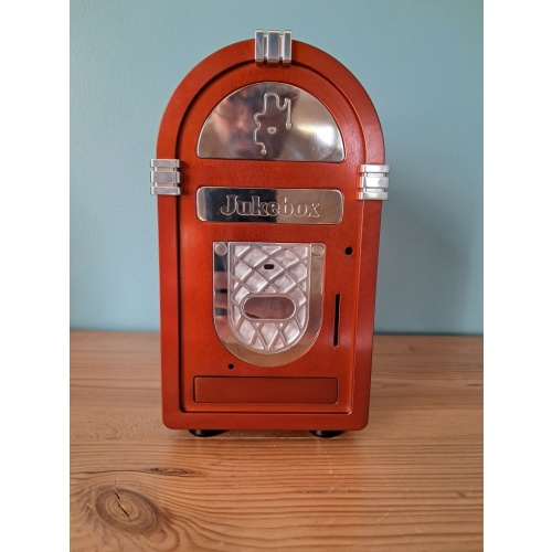 Jukebox by Moontree puzzles