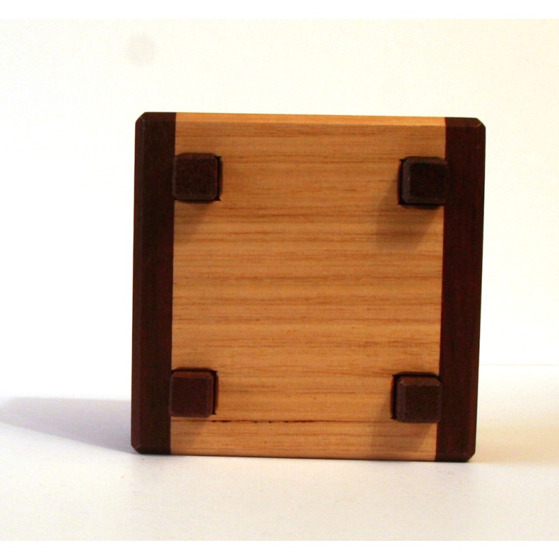 Juno - Ring Case (2019)