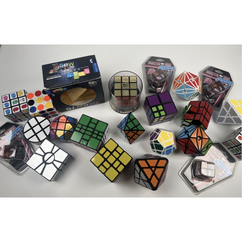 Twisty Puzzle Lot x22