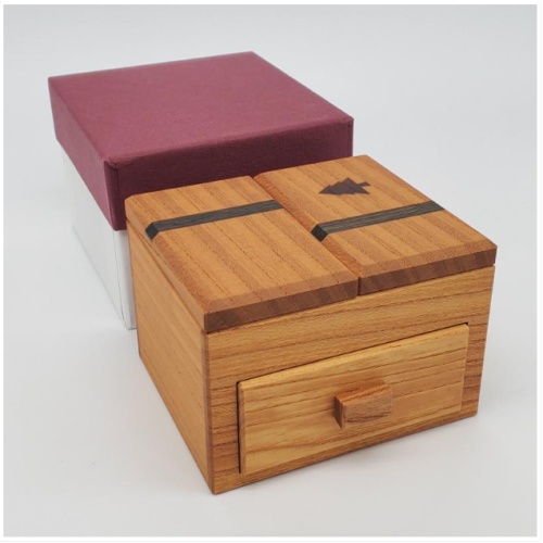 Karakuri Drawer with a tree
