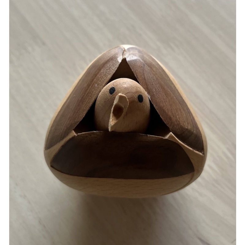 Bird in the Nest by V. Krasnoukhov & J. Dalgety
