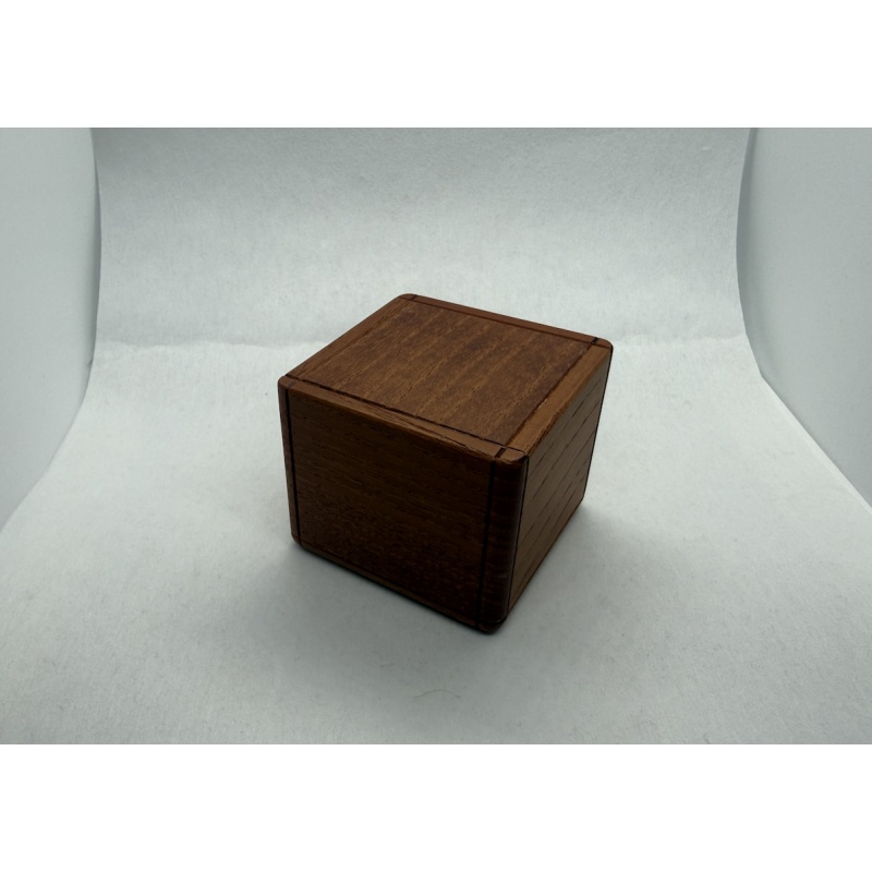 Accessory Box (2016) - Hideaki Kawashima (Karakuri)