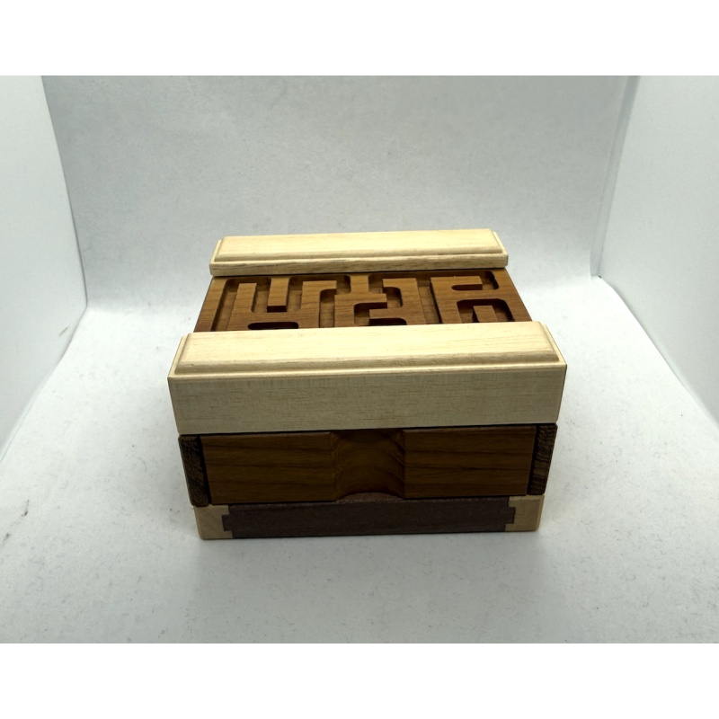 Meanders Box (172 step version) (2018) - Junichi Yananose (Juno)