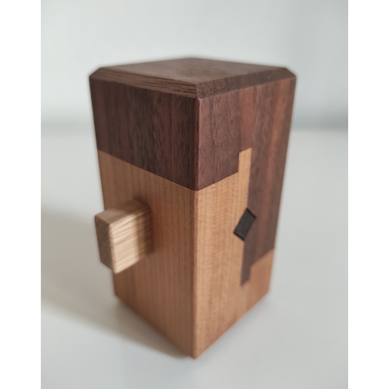 Karakuri Joint 2 by Hiroshi Iwahara