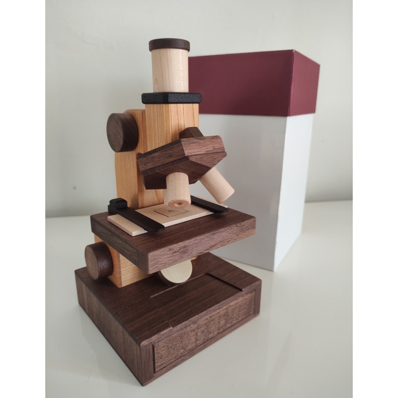 Microscope by Hiroshi Iwahara