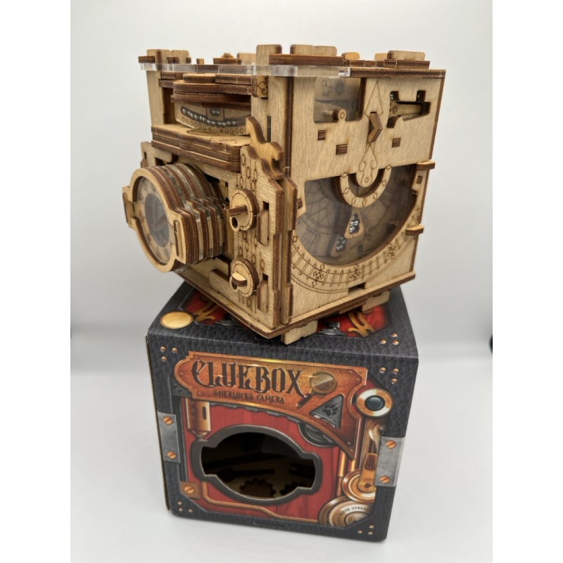 Clue Box Sherlock's Camera