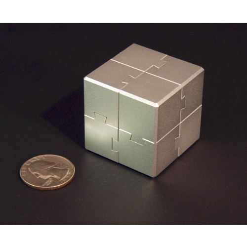 Wayne Daniels, Ronald Kint-Bruynseels - Slump Cube (made by Eric Fuller, 2023)