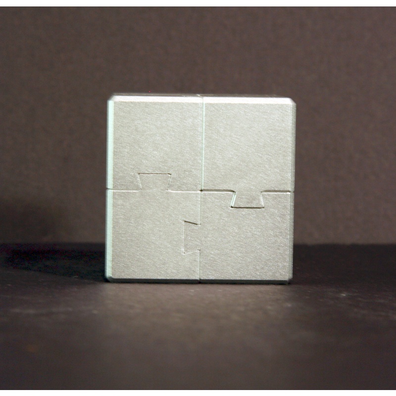 Wayne Daniels, Ronald Kint-Bruynseels - Slump Cube (made by Eric Fuller, 2023)