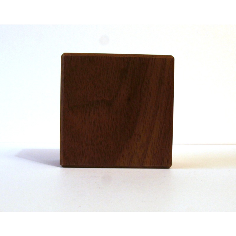 Juno - Spade Case (2018)