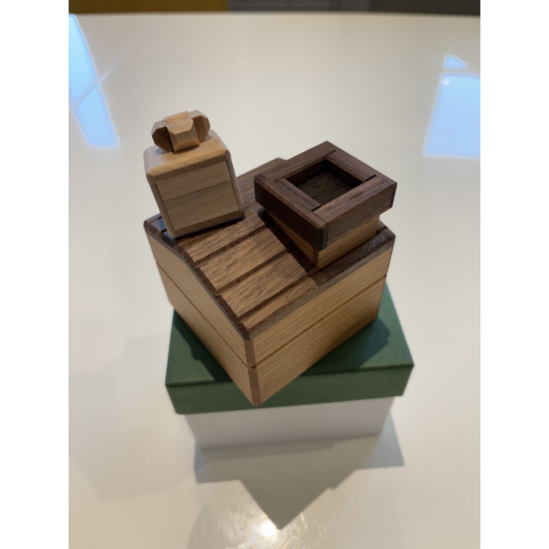 Karakuri Christmas Gift 2025 by Sugimoto