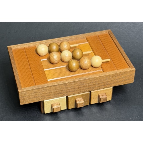 Three color DANGO by Hiroshi Iwahara (Karakuri) - RARE