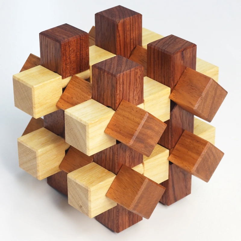 Tornado Burr by Juno