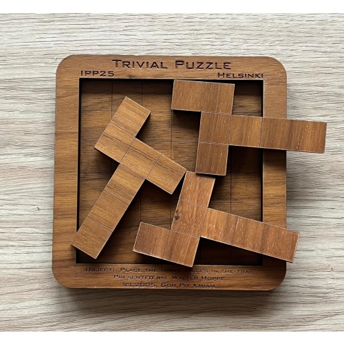 Trivial Puzzle IPP 25