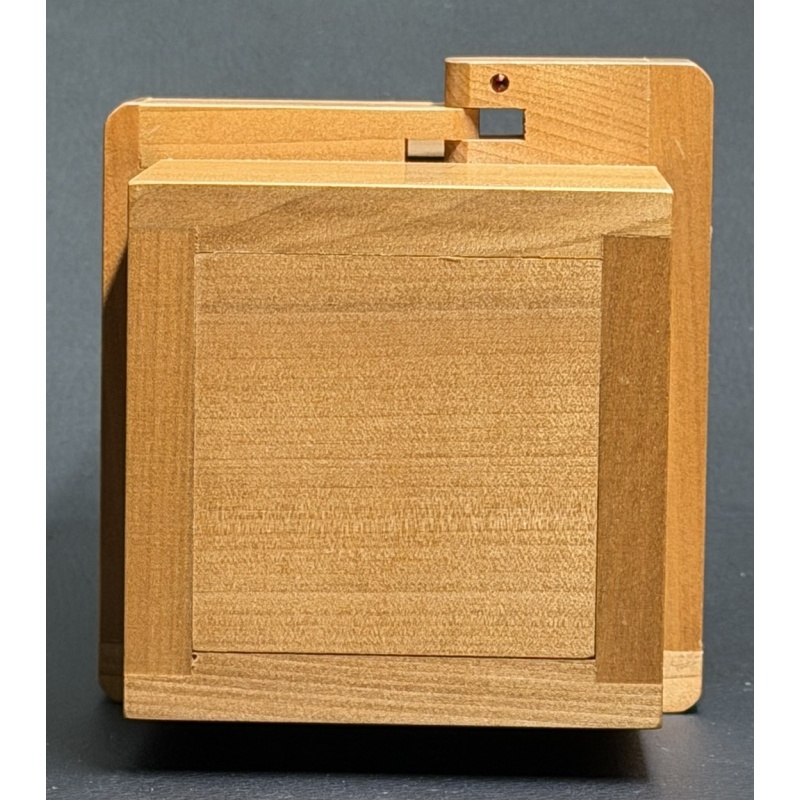 Uroboros by Shiro Tajima (Karakuri 2012)