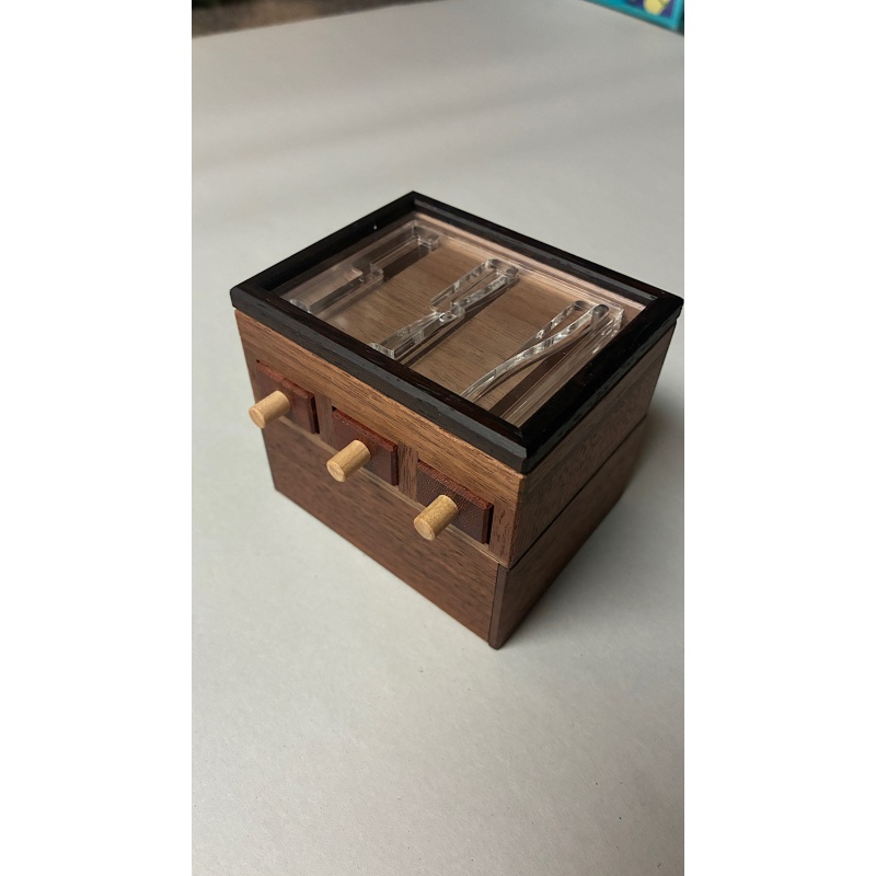 Visible 3-Ary Drawer (Ternary) by Hiroshi Iwahara