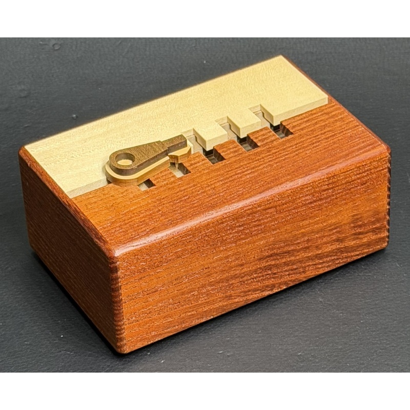 Zipp Chack (Karakuri Christmas Gift 2018)