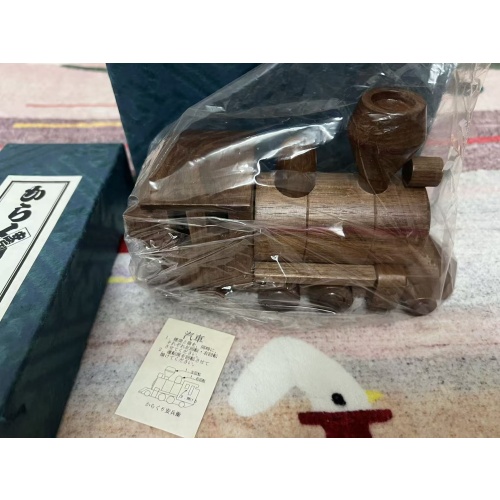 Wooden Karakuri Toy – Steam Locomotive