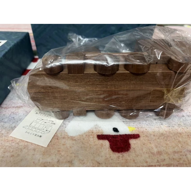 Wooden Karakuri Toy – Steam Locomotive