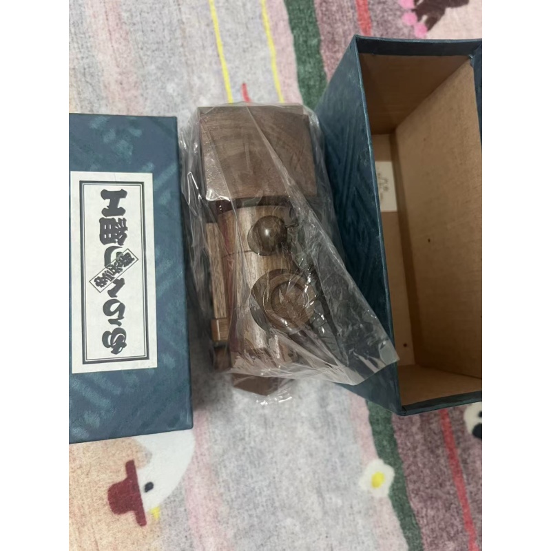 Wooden Karakuri Toy – Steam Locomotive