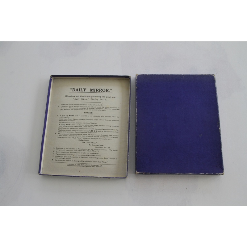 Daily Mirror Zig-Zag 1930 vintage